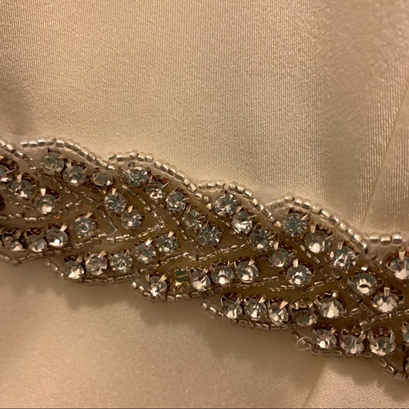 Short A-Line Shail K Sheer V-Neck with added belt - Picture 6 of 16